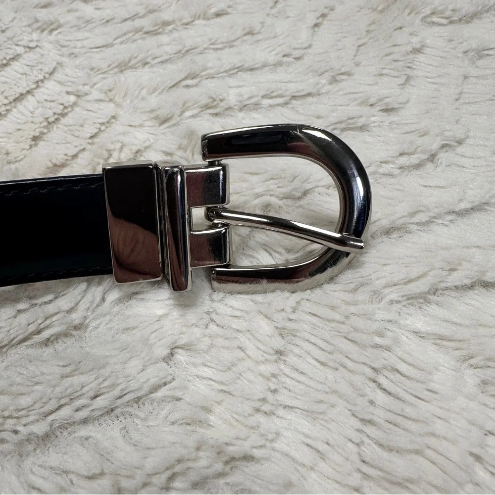 Men's Black non-leather (Vegan)  Belt, silver buckle,  XL, 1
